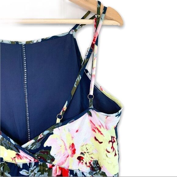 MinkPink 100% Viscose Floral Peplum Strapy Tank - Picture 7 of 8